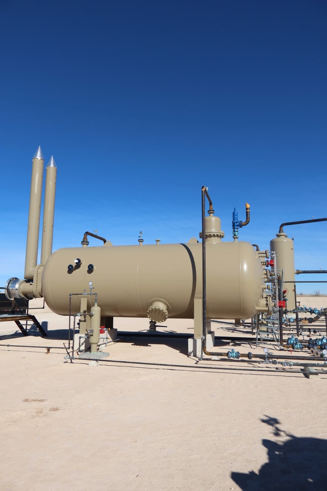 Separator vessel — wellsite